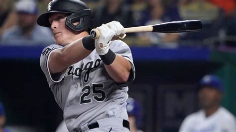 Andrew Vaughn has double, homer, 2 RBIs and two runs scored as White Sox beat Royals 6-4