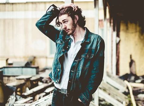 Andrew hozier byrne. Hozier, whose stage name is derived from his full name Andrew John Hozier -Byrne, also dished on some of the worst ways he's ever heard it mispronounced. "The worst way it's ever been (botched), I'd say, somebody shouting 'Steven' over at me. Nothing like it," he said jokingly ahead of his set at the Manchester, Tennessee, festival. 
