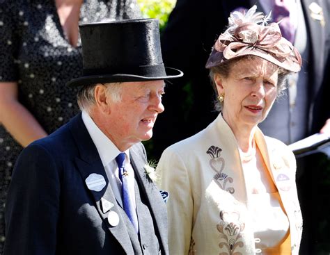 Andrew parker bowles princess anne age difference.  In the New Testament the a...