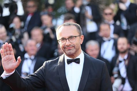 veodersti.rgarabwor.edu.pl. 