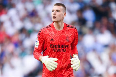 Andrii Lunin's Latest Transfer News