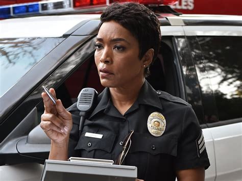 Angela bassett 911. Mar 6, 2024 · TV. Inside the epic 9-1-1 season 7 premiere: The shipwreck, the romances, the drama. Angela Bassett, Peter Krause, and more preview the … 