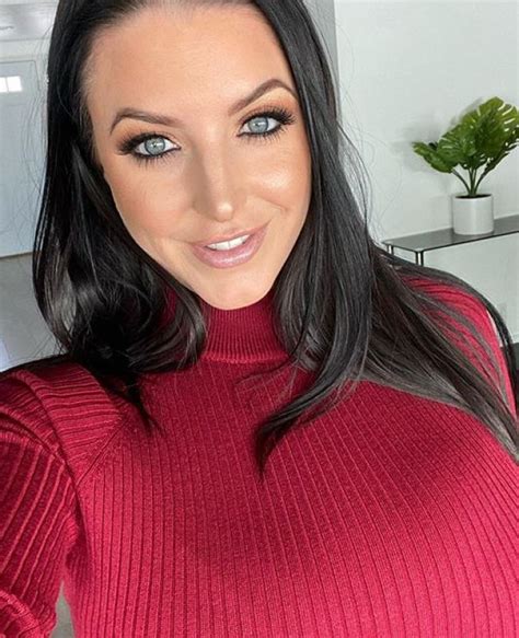 Angela+white. Angela White has performed in roughly 100 adult movies with the industry’s top names, spanning genres like solo, big tits, all girl, blowjob, anal, double penetration, group sex, and more. Her epic double G boobs are as natural as her ability to captivate millions of men and women alike. 