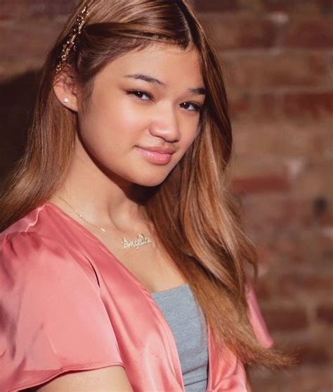 Angelica Hale age, height, weight, net worth 2024, husband, kids ...