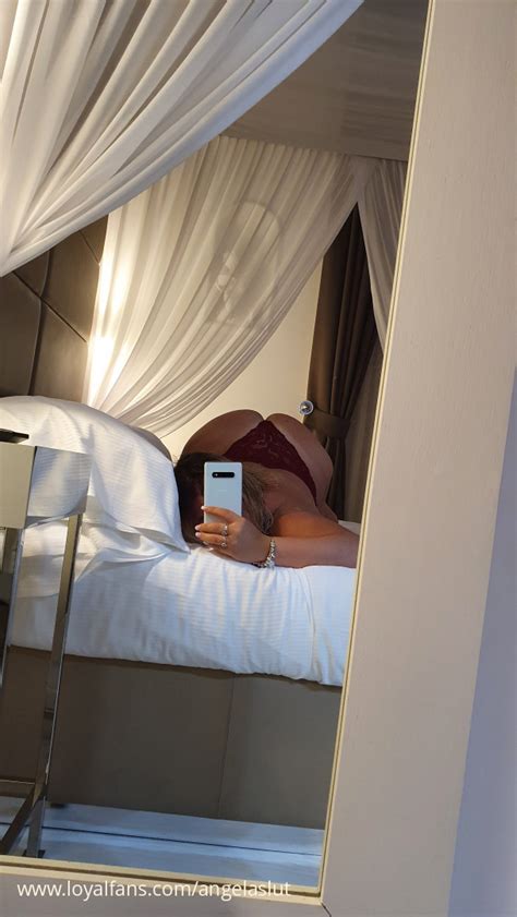 Angelictitties  @Angellslut Leaked PORN 💦 115 Videos