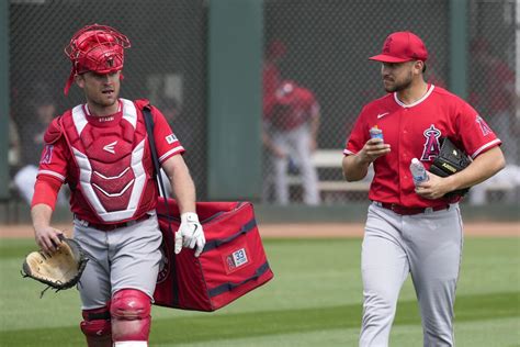 Angels catcher Max Stassi will miss the entire season because of a family medical issue