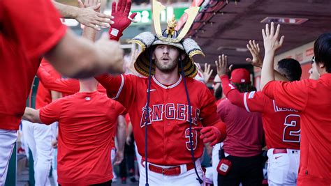 Angels complete sweep of Yankees with 7-3 win, finishing New York’s 1-5 trip
