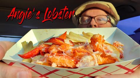 Tempe, Arizona, United States Angie’s Lobster is on a mission to make Maine and Canadian Lobster Affordable to Everyone. Salad and Go ... #Phoenix #photography #foodphotography #foodphotographer. 