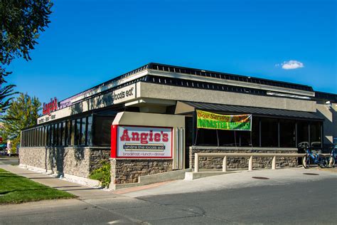 Angie's - Angie’s Diner and Lounge is a popular non-smoking family friendly Diner and Restaurant-Bar serving patrons from the greater Harrisburg PA area including: Highspire, Middletown, Steelton, Hummelstown, Hershey, Elizabethtown, New Cumberland and surrounding areas. We offer traditional American Cuisine as wells as Greek and Mediterranean foods.