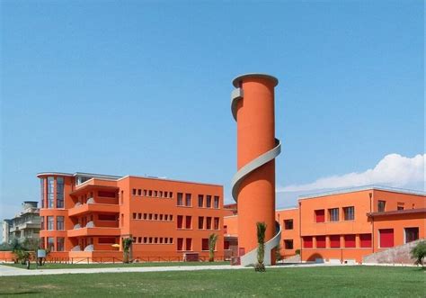 Angiolo Mazzoni: la estética mussoliniana aplicada a la ...