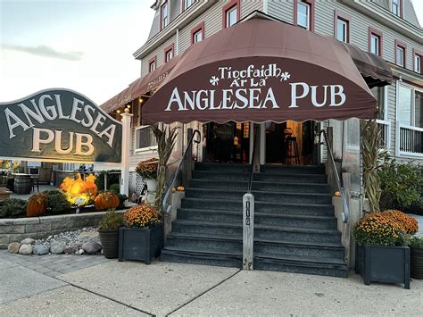 Anglesea pub entertainment schedule.  Patrick's Ring of Honor in the Philadelphia St.  Expl...