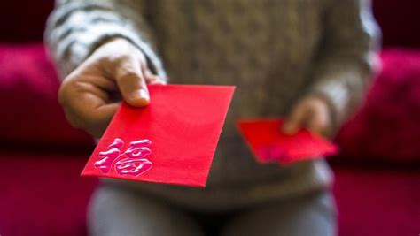 Angpao na lai diucapkan saat perayaan imlek 【Foto yang mengejutkan】