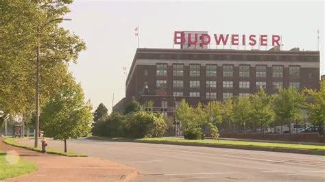 Anheuser-Busch laying off up to 2% of its U.S. corporate employees