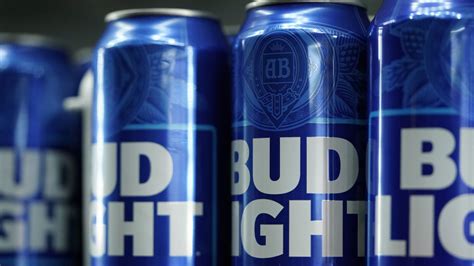 Anheuser-Busch marketing head stepping down after Bud Light sales slump