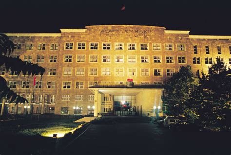 Ankara üniversitesi hukuk fakültesi bölümleri