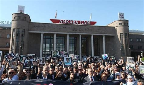 Ankara Gar Katliamı''nda hayatını kaybedenler anıldı!