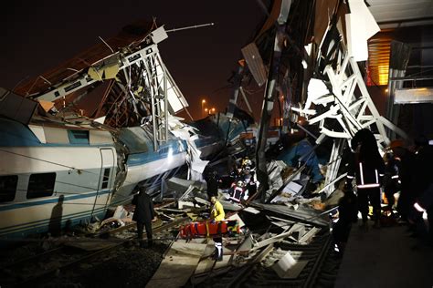 Ankara yüksek hızlı tren kazası