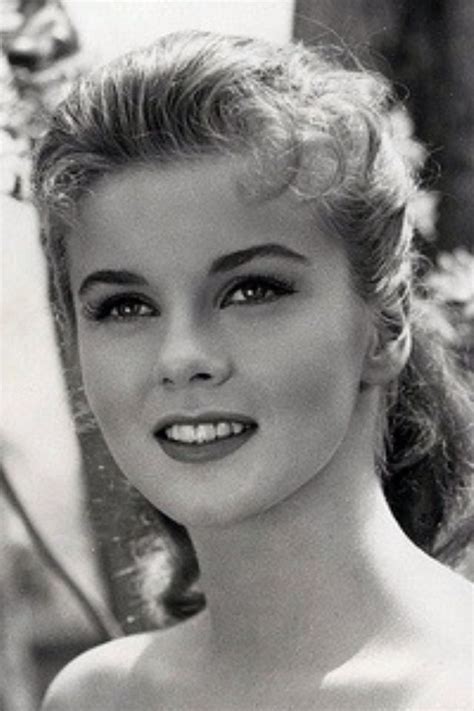 Ann margaret biography actress pictures