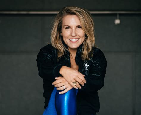 Anna kaiser. Anna Kaiser is a celebrity trainer, professional choreographer, and entrepreneur. Anna Kaiser is well known for her role as the main dancer in the Disney fantasy love comedy movie ‘Enchanted’ in 2017. Likewise, she is best known as a personal trainer of Shakira, Kelly Ripa, Karlie Kloss, Hilary Duff, Sofia … 