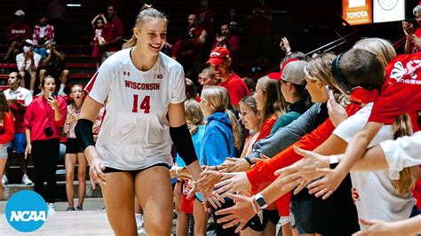 Anna Smrek returned to the Wisconsin lineup in impressive fashion Sunday afternoon. The Badgers junior right-side hitter, who missed the last three matches due to an upper body injury, equaled her ....