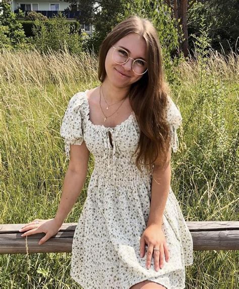 Anna.Xute Onlyfans Leak [SEX VIDEO] 196 Pics