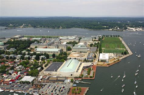 Annapolis (US Naval Academy)