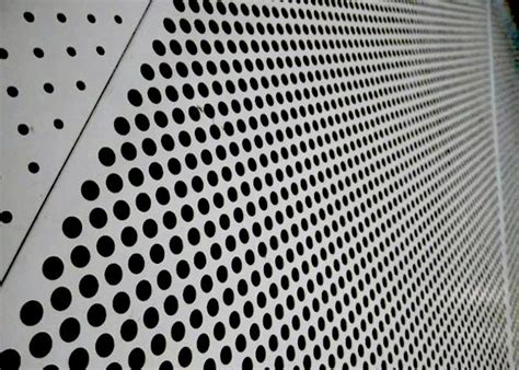 Anodic oxide sound-absorbing punching hole carved alumi