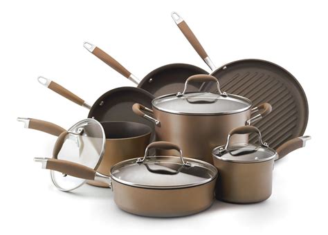 Equip the kitchen with convenience, versatility, and all of the cookware essentials in one gourmet cookware set. . Anonlon