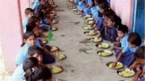 Another case of food poisoning in Telangana schools, 31 fall ill