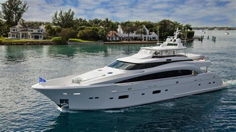 Another price drop on Horizon motor yacht Andrea VI - BOAT …