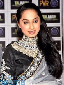 Ansha Sayed - Wikipedia