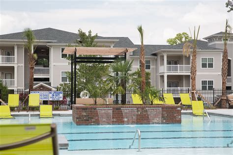 Ansley commons. “Ansley Commons is a newly developed property in an area of Charleston that is seeing significant job growth in various sectors,” he says. “We believe this area will continue to improve in ... 