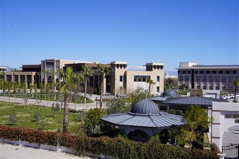 Antalya özel üniversiteler ve ücretleri
