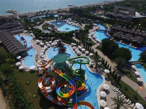 Antalya Hotel Resort & Spa Yakın Yerler Yenilecek Gezilecek. 