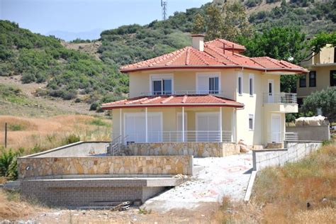 Antalya gazipaşa da satılık ev