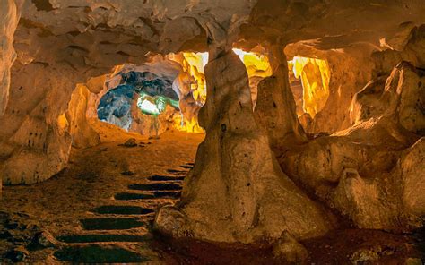 Antalya karain mağarası hakkında kısa bilgi