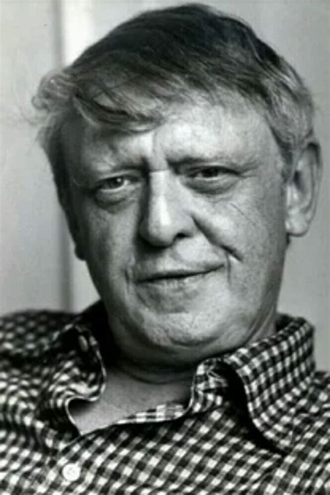 Anthony Burgess kimdir.
