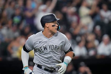 Anthony Volpe, Aaron Judge go deep as Yankees mash in Miami to take series opener against Marlins