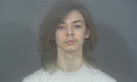 Anthony hutchens. Jan 24, 2023 · 15-year-old Anthony Hutchens is charged with murder and molestation in the death of Grace Ross nearly two years ago. Her body was found in a wooded area behind an apartment complex. 