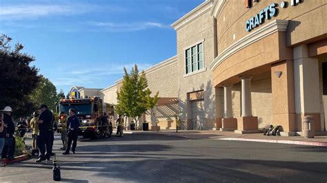 Antioch: 69 people treated for exposure to chemical at Hobby Lobby