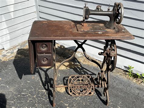 Antique Sewing Machines - Etsy