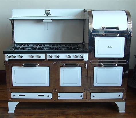 Vintage Magic Chef White Porcelain Enameled Gas Four Burner Stove Oven Range. $324.99. Was: $499.99. $388.00 shipping. or Best Offer. SPONSORED.. 