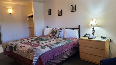 Antlers Motel: Quite enjoyable - See 165 traveler reviews, 35 candid photos, and great deals for Antlers Motel at Tripadvisor.. 