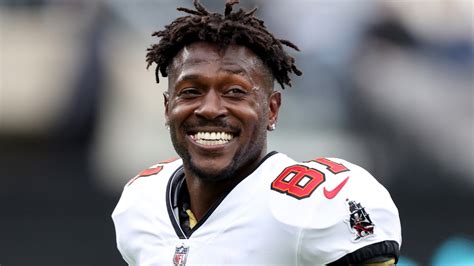 Antonio Brown reportedly aiming to play for the Albany Empire
