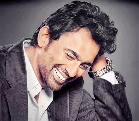 Anuj Saxena - Wikipedia