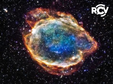 Aparece en el cielo nocturno una nueva y brillante supernova