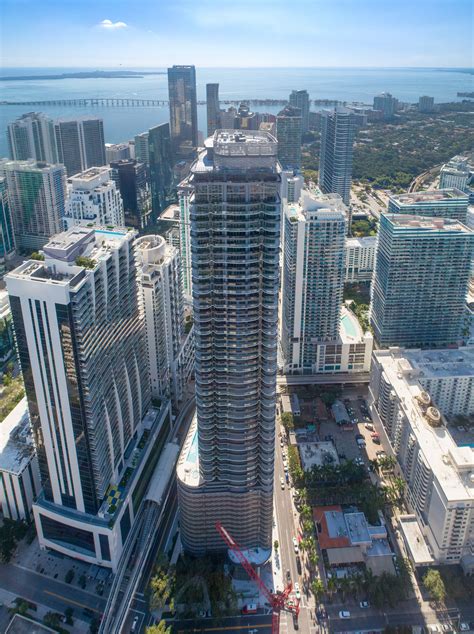 Apartment buildings in brickell miami. The Yacht Club at Brickell Apartments is less than 10 minutes from downtown Miami and 6 minutes from the University of Miami. Pet-friendly apartment homes feature fully equipped kitchens and private patios and balconies with ocean or downtown views. Upgraded apartments feature hardwood floors, energy-saving appliances, cherry wood cabinets ... 