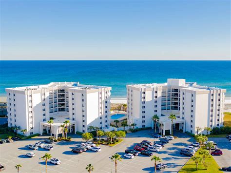 Apartment complex pensacola. 0:56. An $80 million luxury apartment complex in Navarre with six restaurant and retail spaces is scheduled to break ground next month. The complex, called Elevate Navarre, will be constructed on ... 