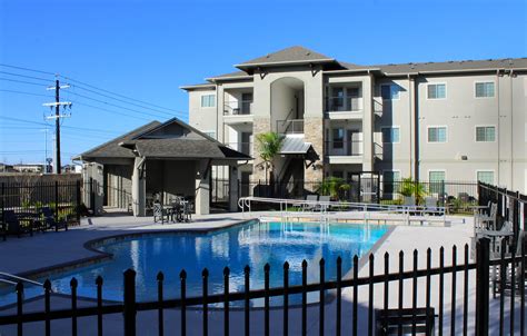 Apartment complexes in corpus christi. The Cosmopolitan Apartments. 401 N Chaparral St Corpus Christi, TX 78401. from $1,300 Built in 2017 1 to 2 Bedroom Apartments Available Now. Verified. Customer Reviewed. 