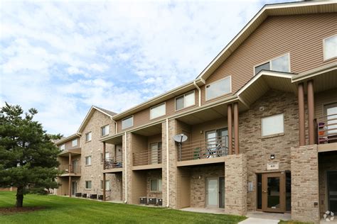Apartment lincoln ne. Report This Listing. View More. Find your new home at Embassy Park located at 5649 S 31st St, Lincoln, NE 68516. Floor plans starting at $850. Check availability now! 